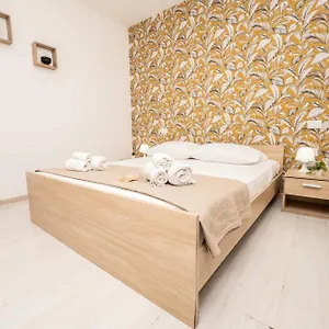 central-rooms-128l.sicilyhotelsitaly.net/