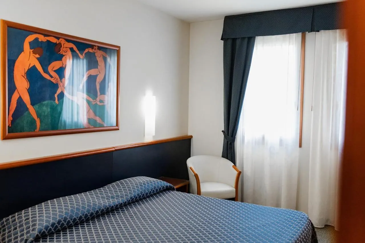 Hotel Crystal Preganziol Italy