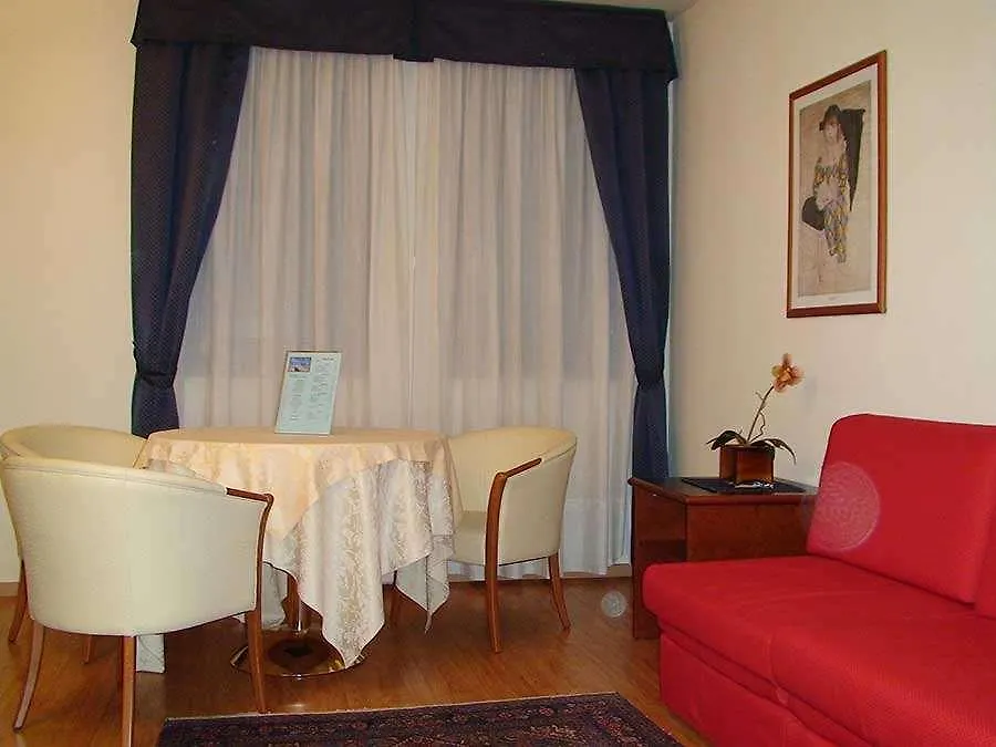 Hotel Crystal Preganziol 4*,  Italy